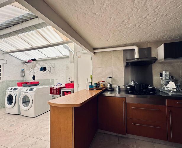 Casa en venta en Santa Barbara Central, Bogotá · foto 7 de 8