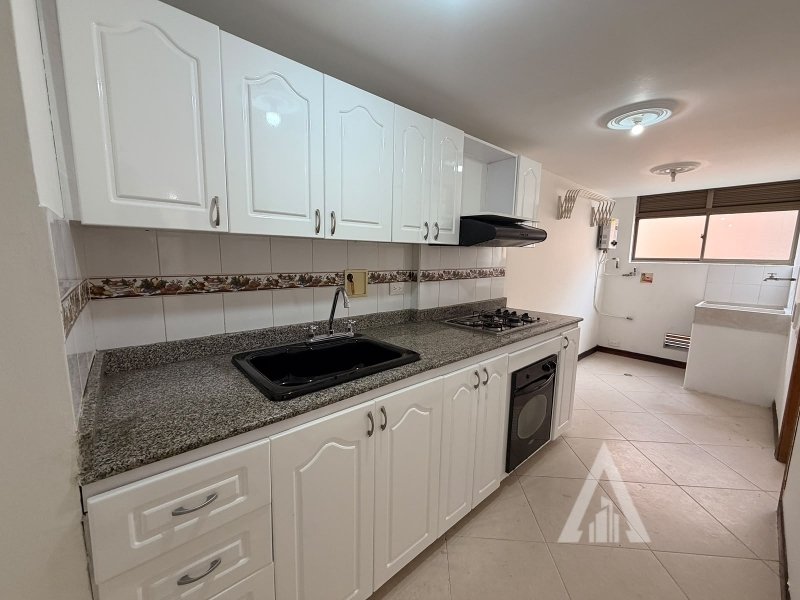 Apartamento en arriendo en Las Vegas, Envigado · foto 2 de 10