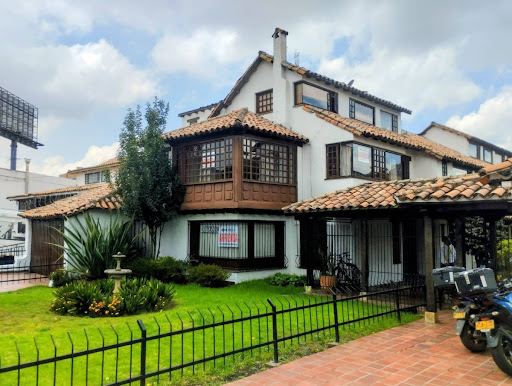 Casa en Arriendo en La Calleja, Bogotá en Santa Barbara Occidental