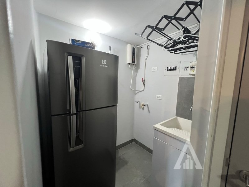 Apartamento en arriendo en El Poblado, Medellín · foto 6 de 15