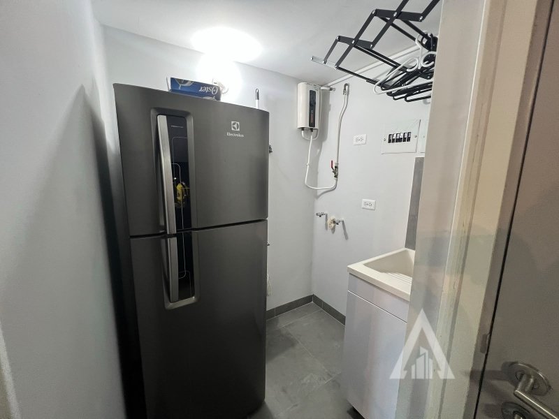 Apartamento en arriendo en El Poblado, Medellín · foto 7 de 15