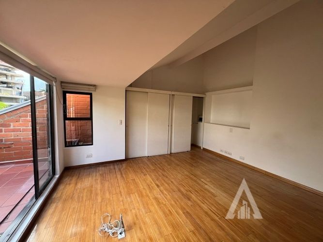 Apartamento de 2 alcobas en arriendo en Lalinde, Medellín, 153 m² · foto 4 de 24