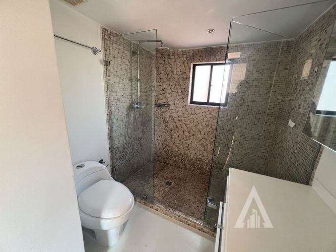 Apartamento de 2 alcobas en arriendo en Lalinde, Medellín, 153 m² · foto 6 de 24