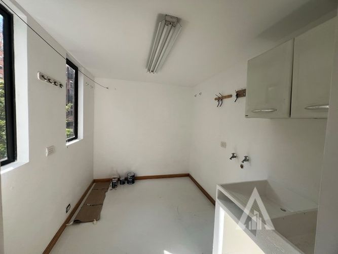 Apartamento de 2 alcobas en arriendo en Lalinde, Medellín, 153 m² · foto 16 de 24