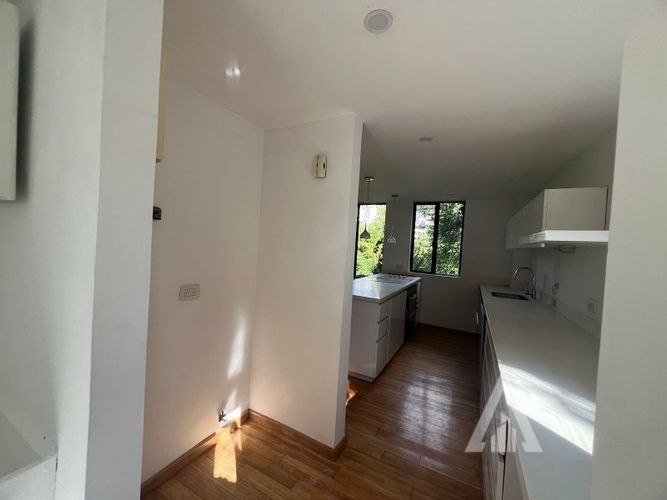 Apartamento de 2 alcobas en arriendo en Lalinde, Medellín, 153 m² · foto 18 de 24