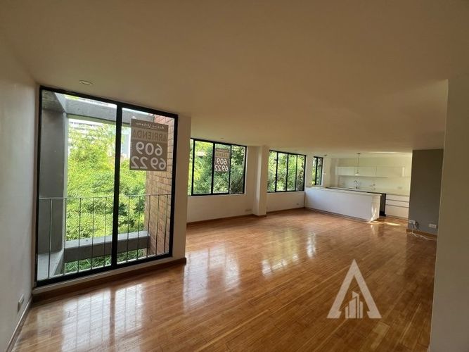 Apartamento de 2 alcobas en arriendo en Lalinde, Medellín, 153 m² · foto 19 de 24