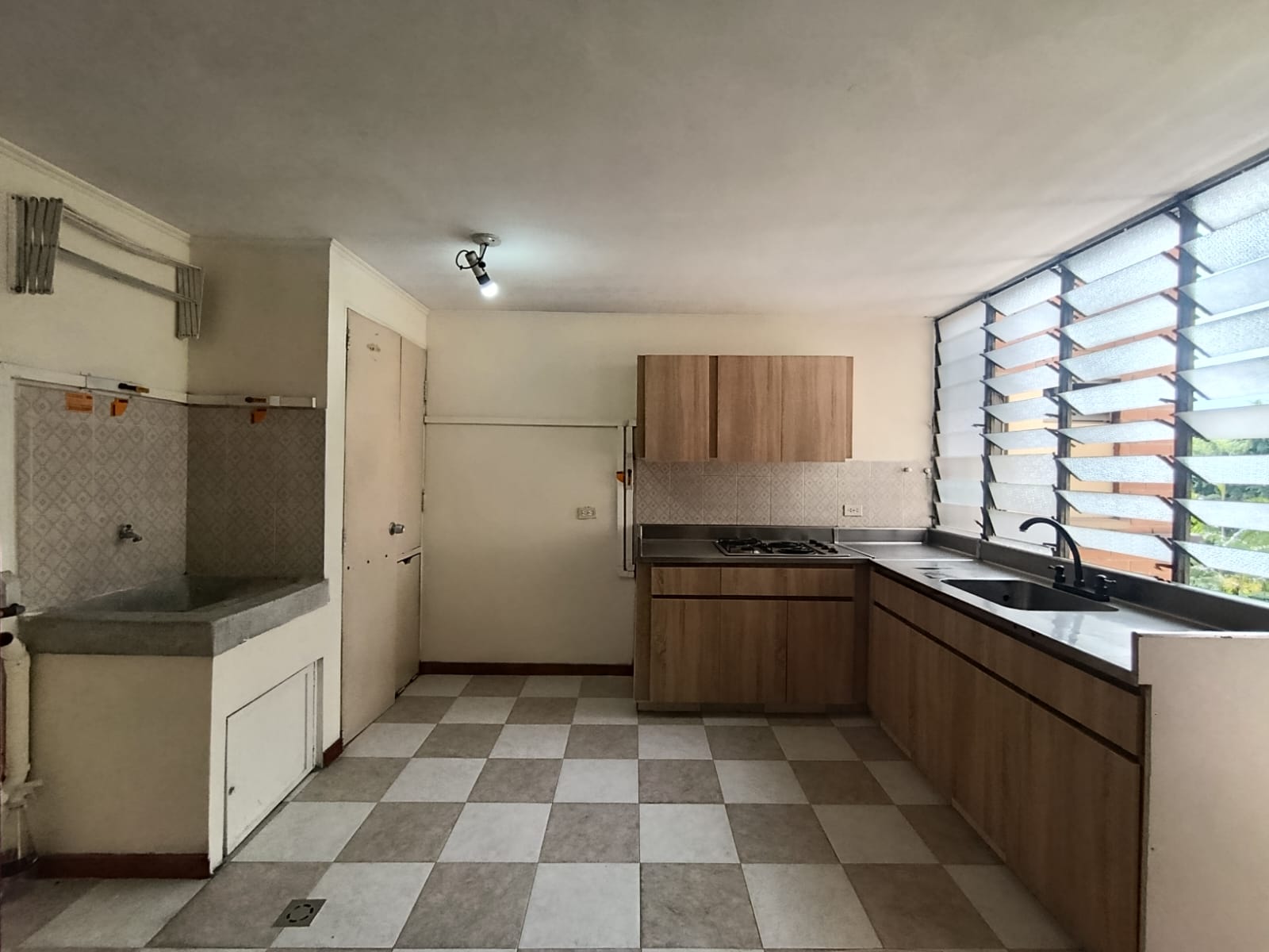 1BR Apartment in Laureles (55 m²) - 2