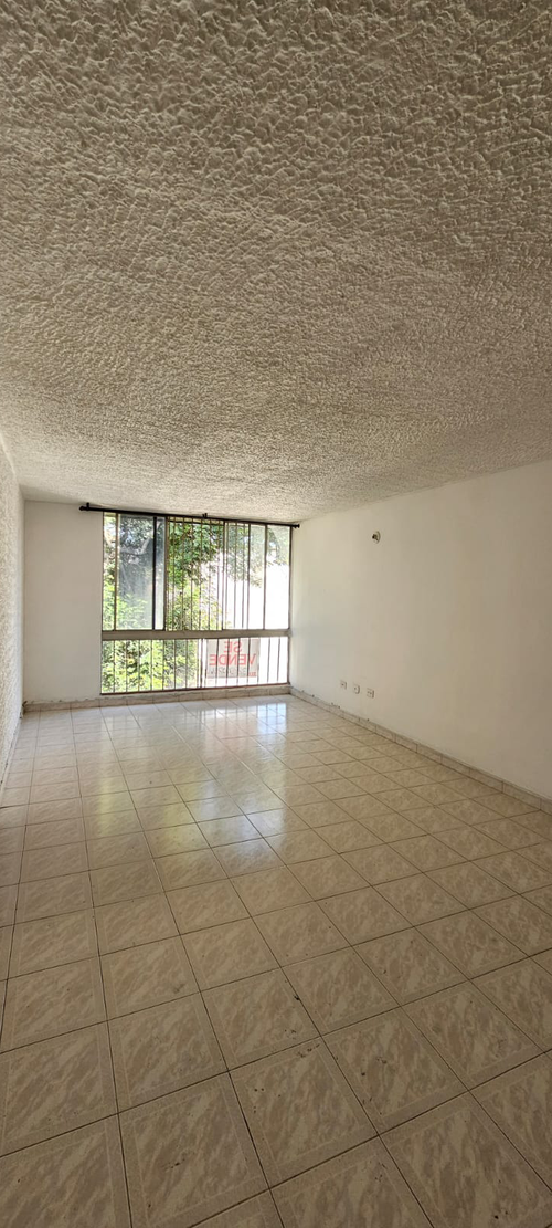 Apartamento en venta en Ciudad Los Alamos, Cali · foto 10 de 11