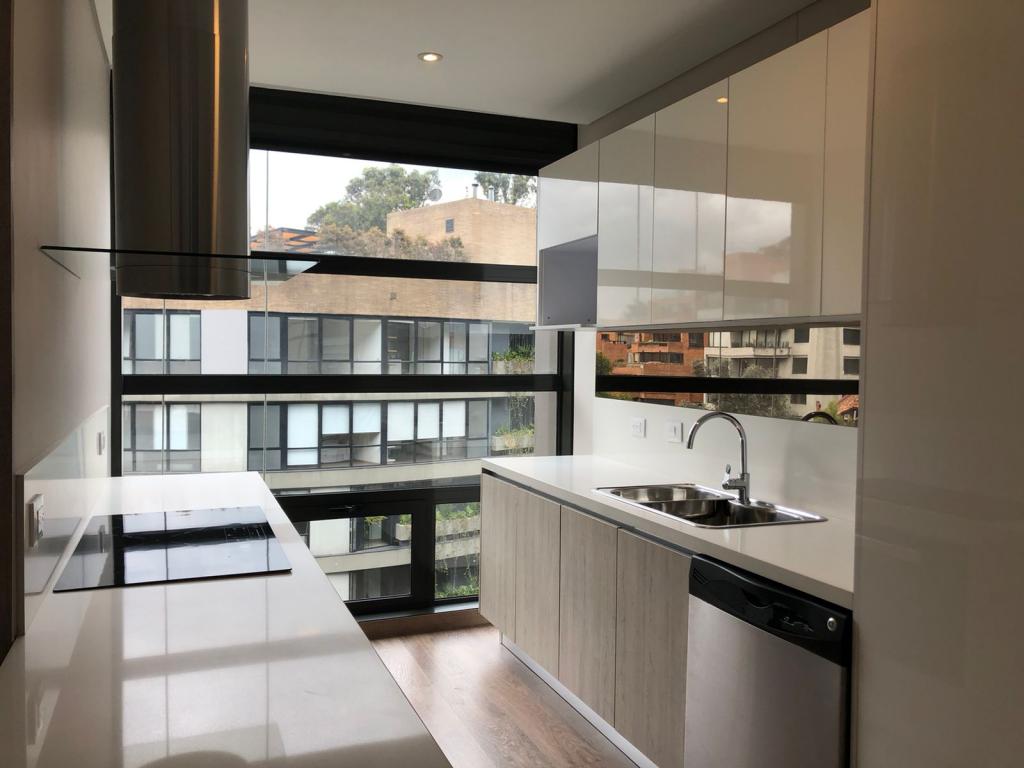 Apartamento en venta en Los Rosales, Bogotá · foto 5 de 24