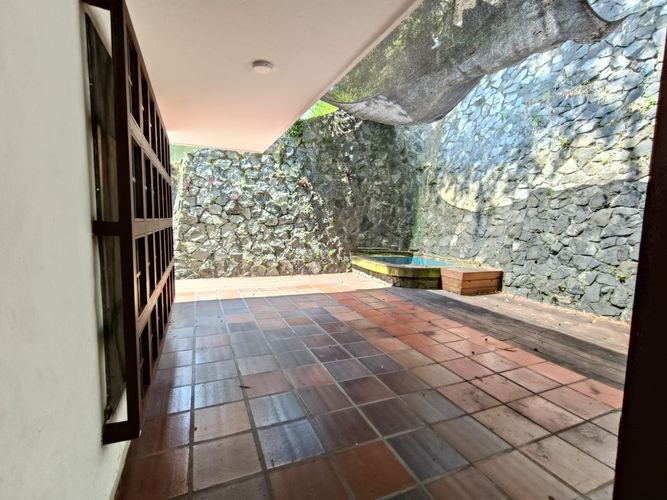 Casa de 4 alcobas en venta en Santa Rita, Cali, 350 m² · foto 8 de 24