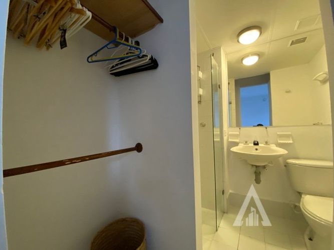 Apartamento de 2 alcobas en arriendo en El Poblado, Medellín, 50 m² · foto 7 de 10