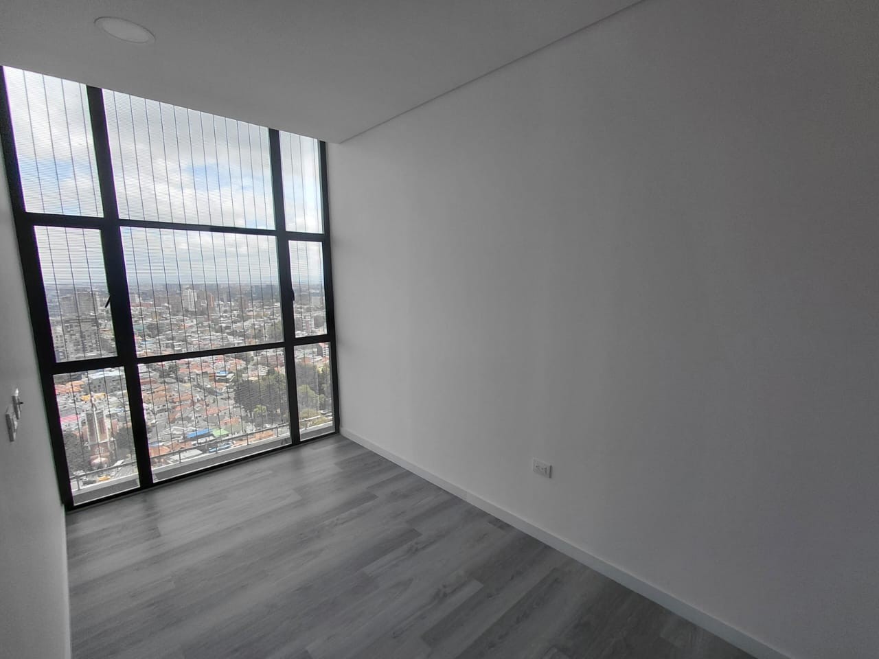 Apartamento en venta en Samper Mendoza, Bogotá · foto 6 de 24