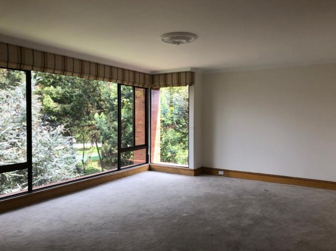 Apartamento de 4 alcobas en venta en Niza Suba, Bogotá, 481 m² · foto 8 de 24