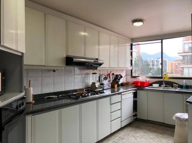 Apartamento en venta en Chicó Navarra, Bogotá · foto 7 de 24