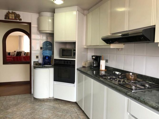 Apartamento en venta en Chicó Navarra, Bogotá · foto 8 de 24