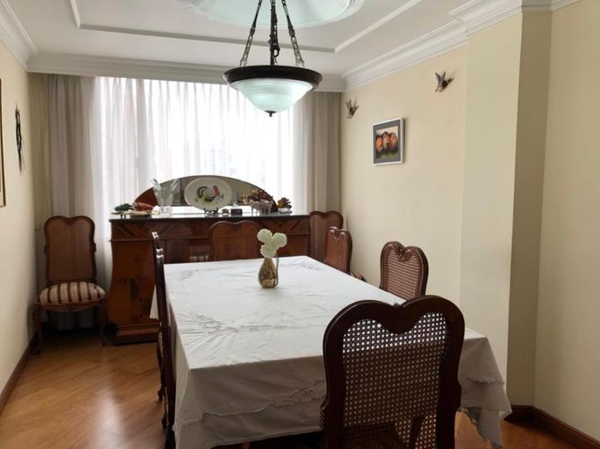 Apartamento en venta en Chicó Navarra, Bogotá · foto 9 de 24