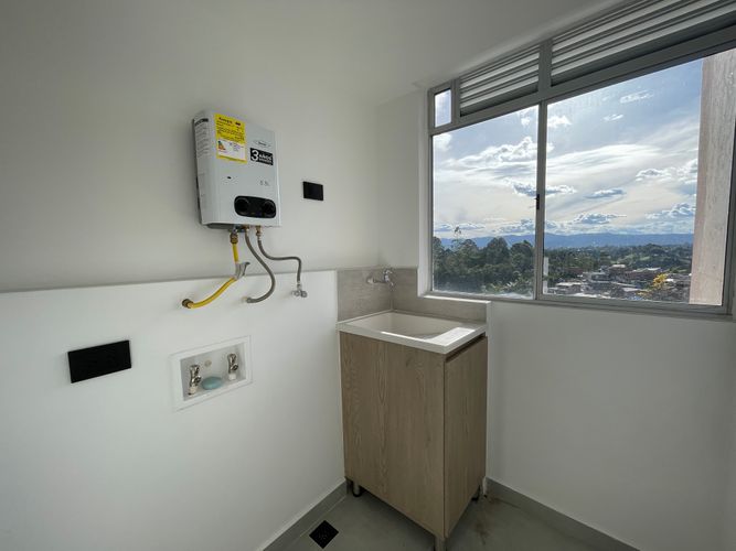 Apartamento de 3 alcobas en venta en Fontibon, Rionegro, 59 m² · foto 9 de 18