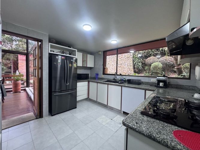 Casa de 3 alcobas en venta en Sotileza, Bogotá, 230 m² · foto 9 de 24