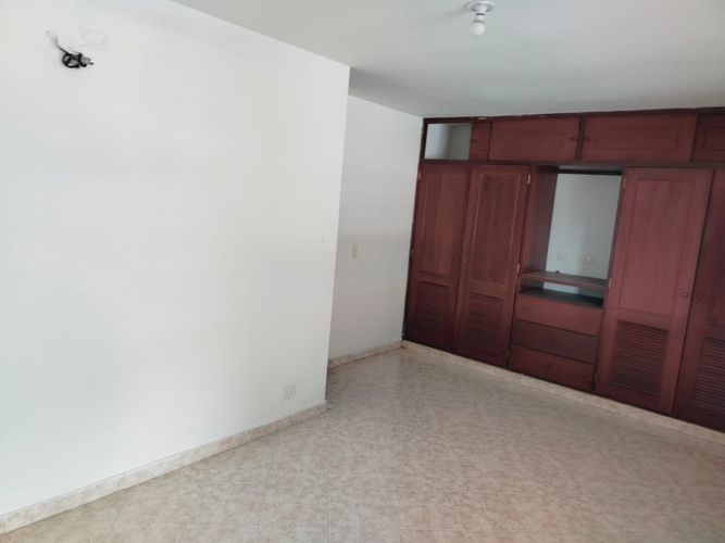 Edificio en venta en El Ingenio, Cali, 1074 m² · foto 17 de 24