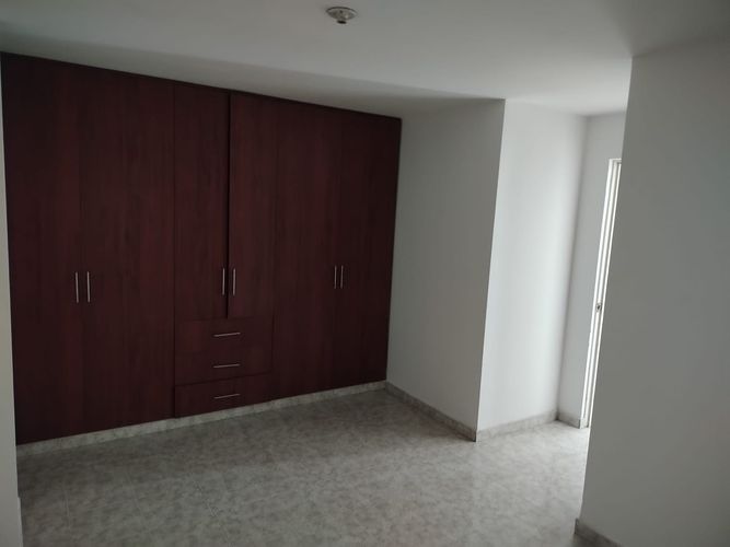 Edificio en venta en El Ingenio, Cali, 1074 m² · foto 20 de 24