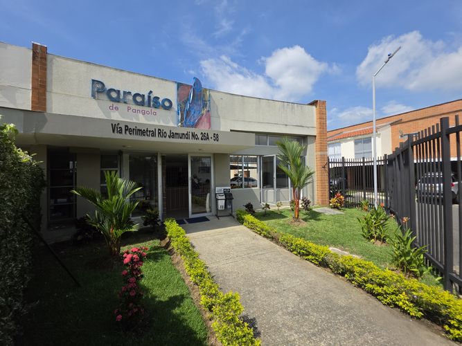 Casa de 3 alcobas en venta en Ciudad Pangola, Jamundí, 98 m² · foto 2 de 23