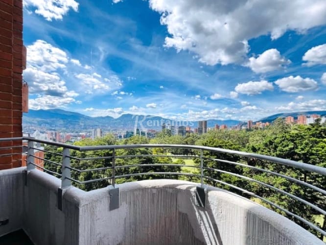 Apartamento de 5 alcobas en venta en El Campestre, Medellín, 314 m² · foto 2 de 24