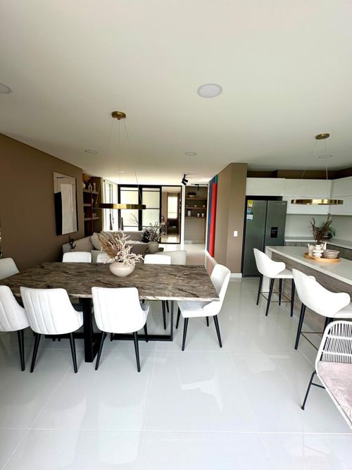 Apartamento de 3 alcobas en venta en Ciudad Jardin, Cali, 171 m² · foto 12 de 13