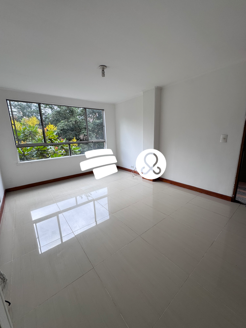 Apartamento de 3 alcobas en venta en El Tesoro, Medellín, 87 m² · foto 2 de 19