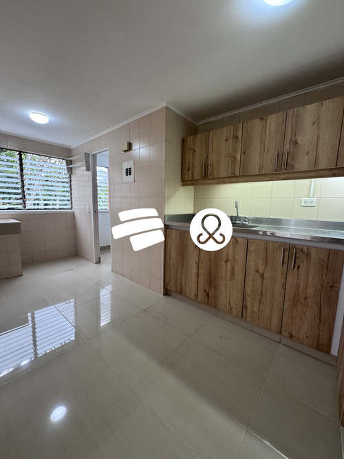 Apartamento de 3 alcobas en venta en El Tesoro, Medellín, 87 m² · foto 10 de 19