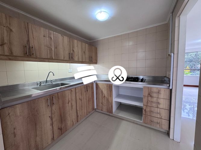 Apartamento de 3 alcobas en venta en El Tesoro, Medellín, 87 m² · foto 14 de 19