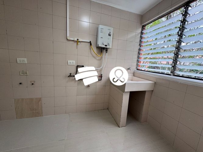 Apartamento de 3 alcobas en venta en El Tesoro, Medellín, 87 m² · foto 16 de 19