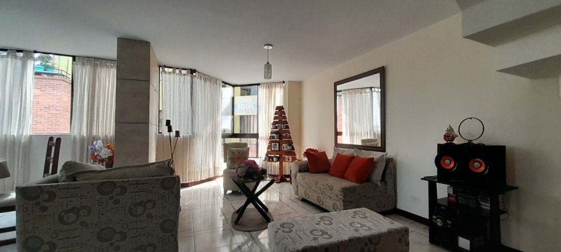 Apartamento de 3 alcobas en venta en Quintas De Don Simon, Cali, 134 m² · foto 10 de 24