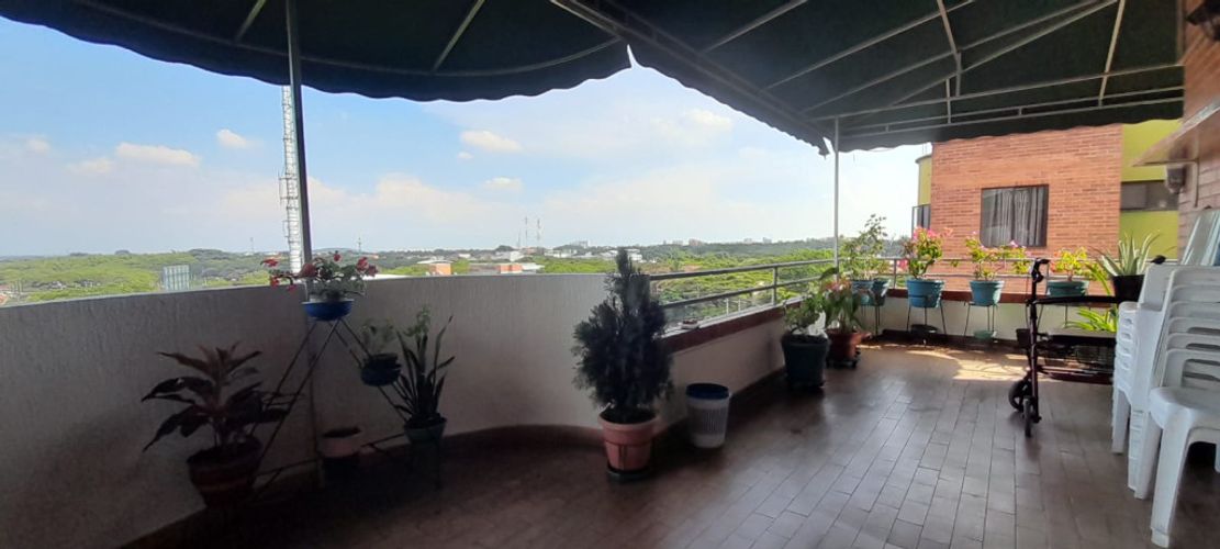 Apartamento de 3 alcobas en venta en Quintas De Don Simon, Cali, 134 m² · foto 15 de 24