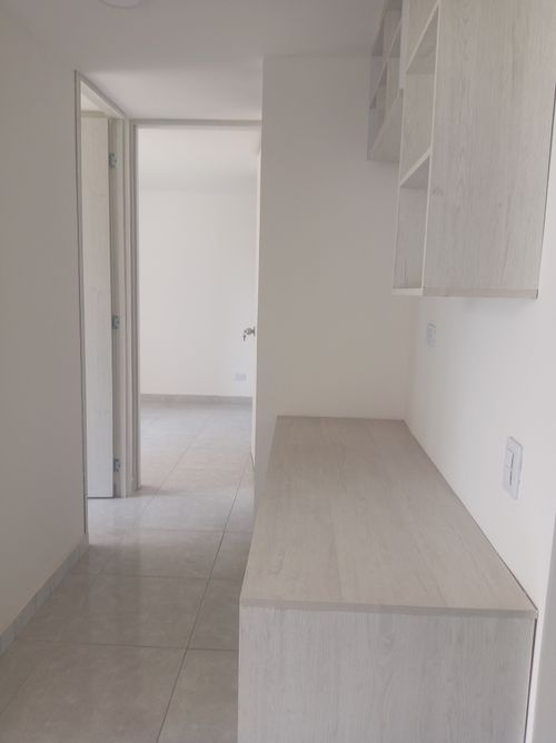 Apartamento de 2 alcobas en venta en Hayuelos, Bogotá, 43 m² · foto 3 de 20