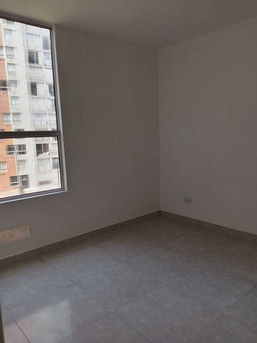 Apartamento de 2 alcobas en venta en Hayuelos, Bogotá, 43 m² · foto 11 de 20