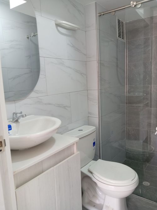 Apartamento de 2 alcobas en venta en Hayuelos, Bogotá, 43 m² · foto 13 de 20