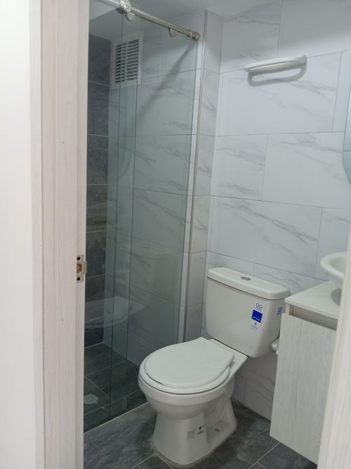 Apartamento de 2 alcobas en venta en Hayuelos, Bogotá, 43 m² · foto 19 de 20