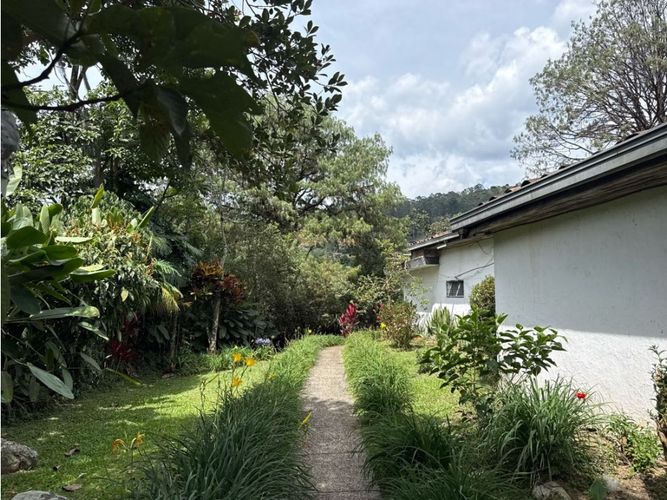 Lote en venta en Centro, La Estrella, 257 m² · foto 5 de 19