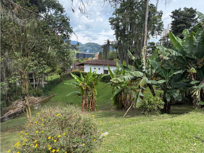 Lote en venta en Centro, La Estrella, 257 m² · foto 13 de 19