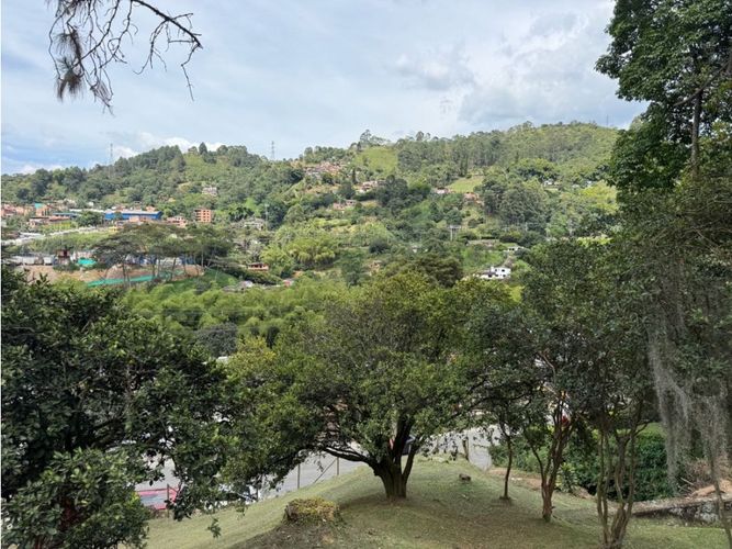 Lote en venta en Centro, La Estrella, 257 m² · foto 14 de 19