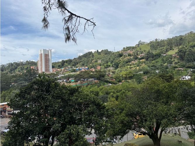 Lote en venta en Centro, La Estrella, 257 m² · foto 18 de 19