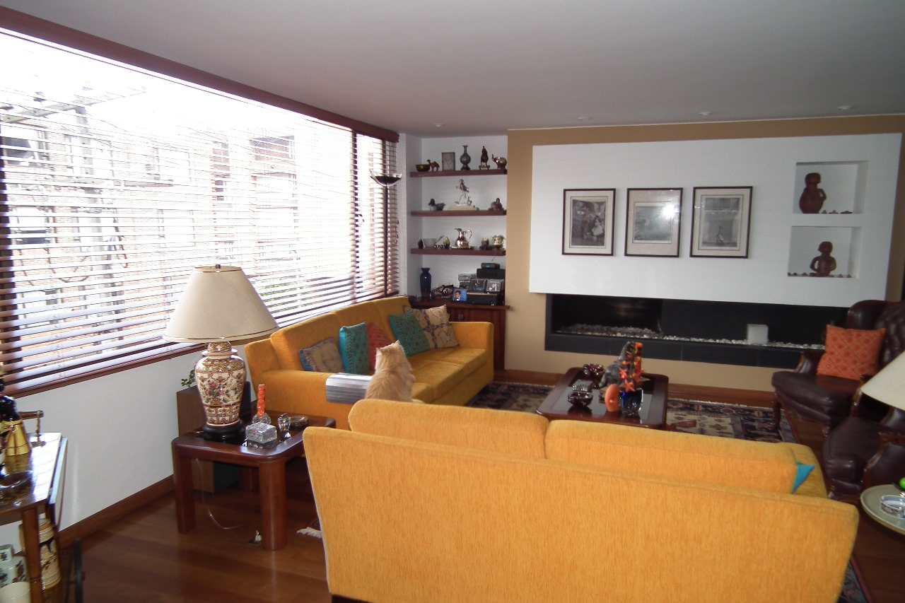 Apartamento en venta en Santa Barbara, Bogotá · foto 3 de 17