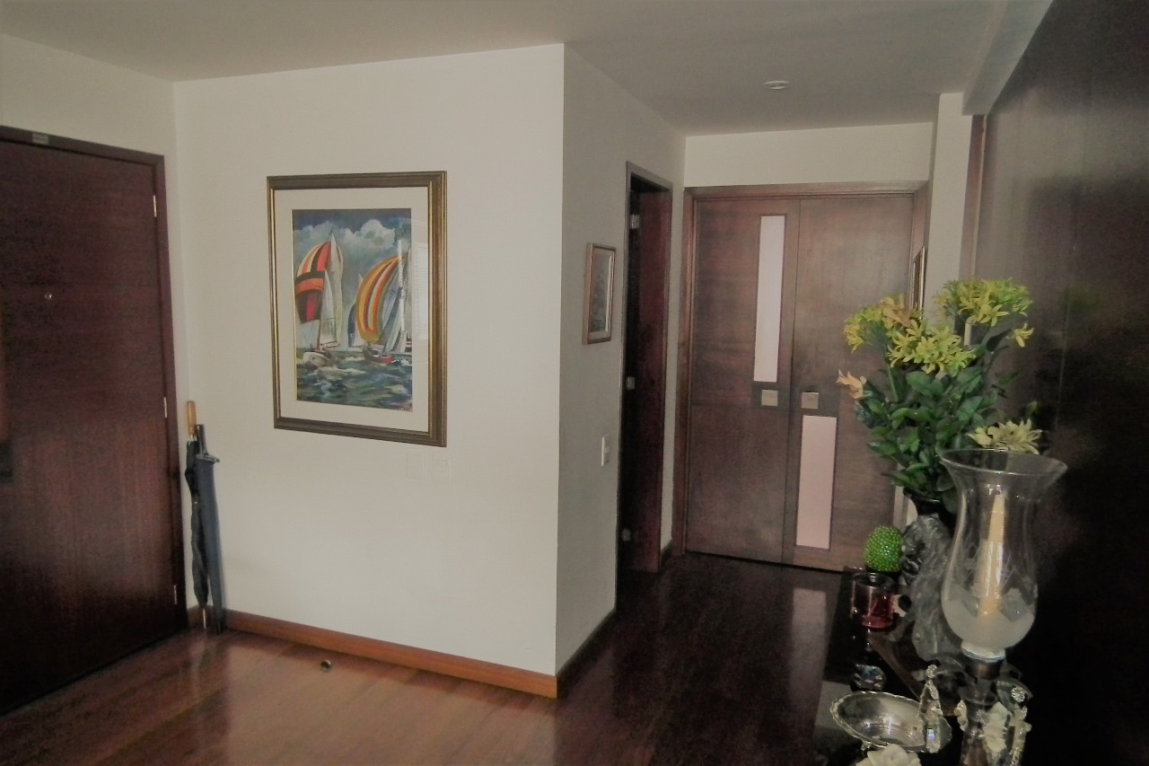 Apartamento en venta en Santa Barbara, Bogotá · foto 13 de 17