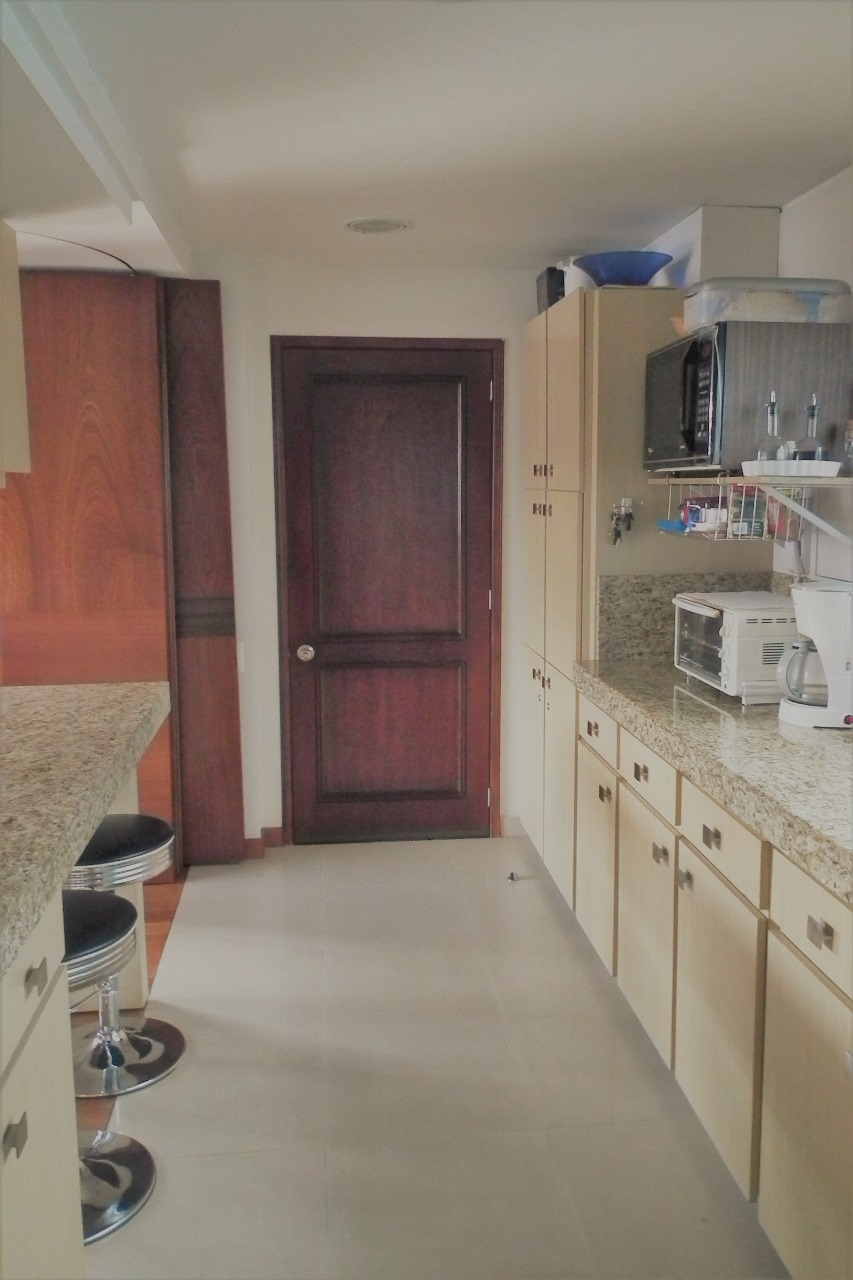 Apartamento en venta en Santa Barbara, Bogotá · foto 16 de 17