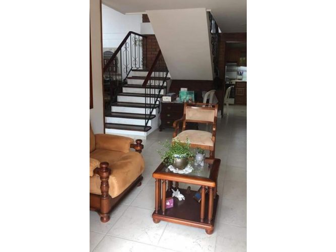Casa en venta en Lagos Del Cacique, Floridablanca, 350 m² · foto 7 de 19