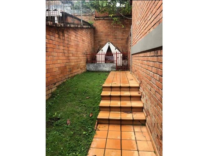 Casa en venta en Lagos Del Cacique, Floridablanca, 350 m² · foto 16 de 19