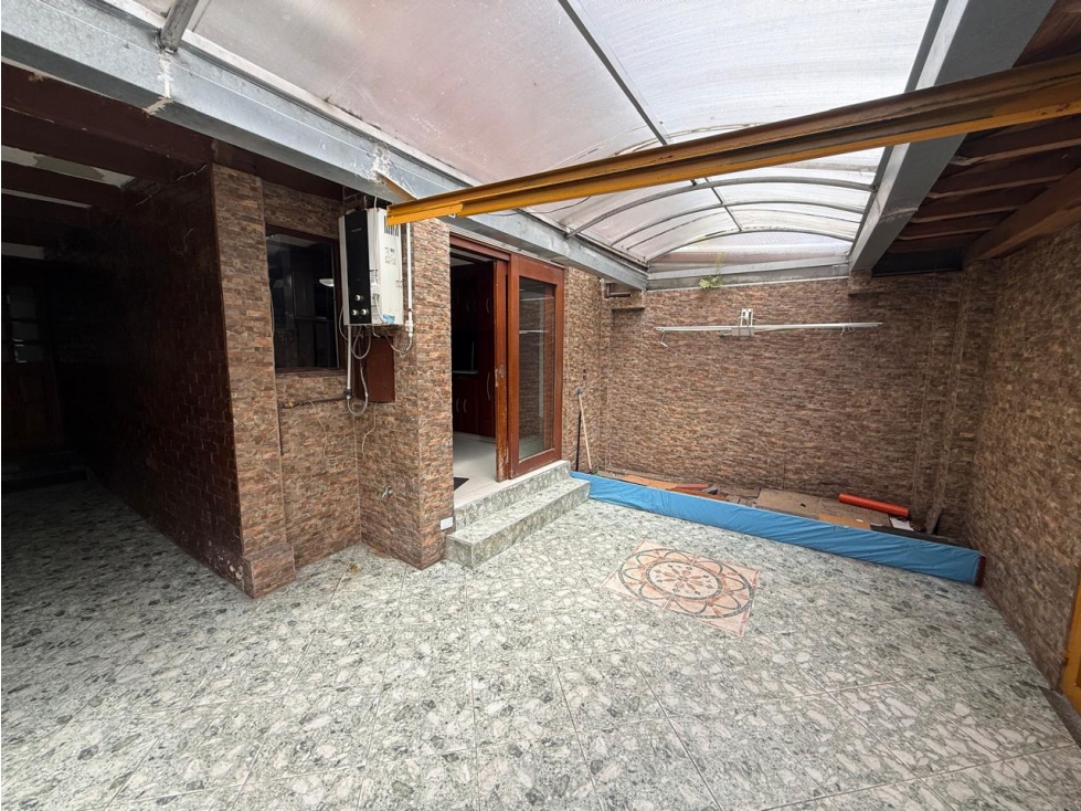 Casa en venta en Caobos Salazar, Bogotá · foto 10 de 24