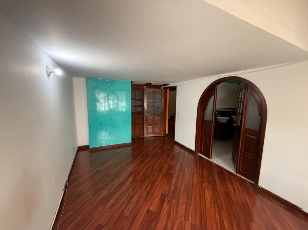 Casa en venta en Caobos Salazar, Bogotá · foto 14 de 24