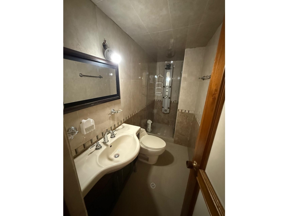 Casa en venta en Caobos Salazar, Bogotá · foto 23 de 24