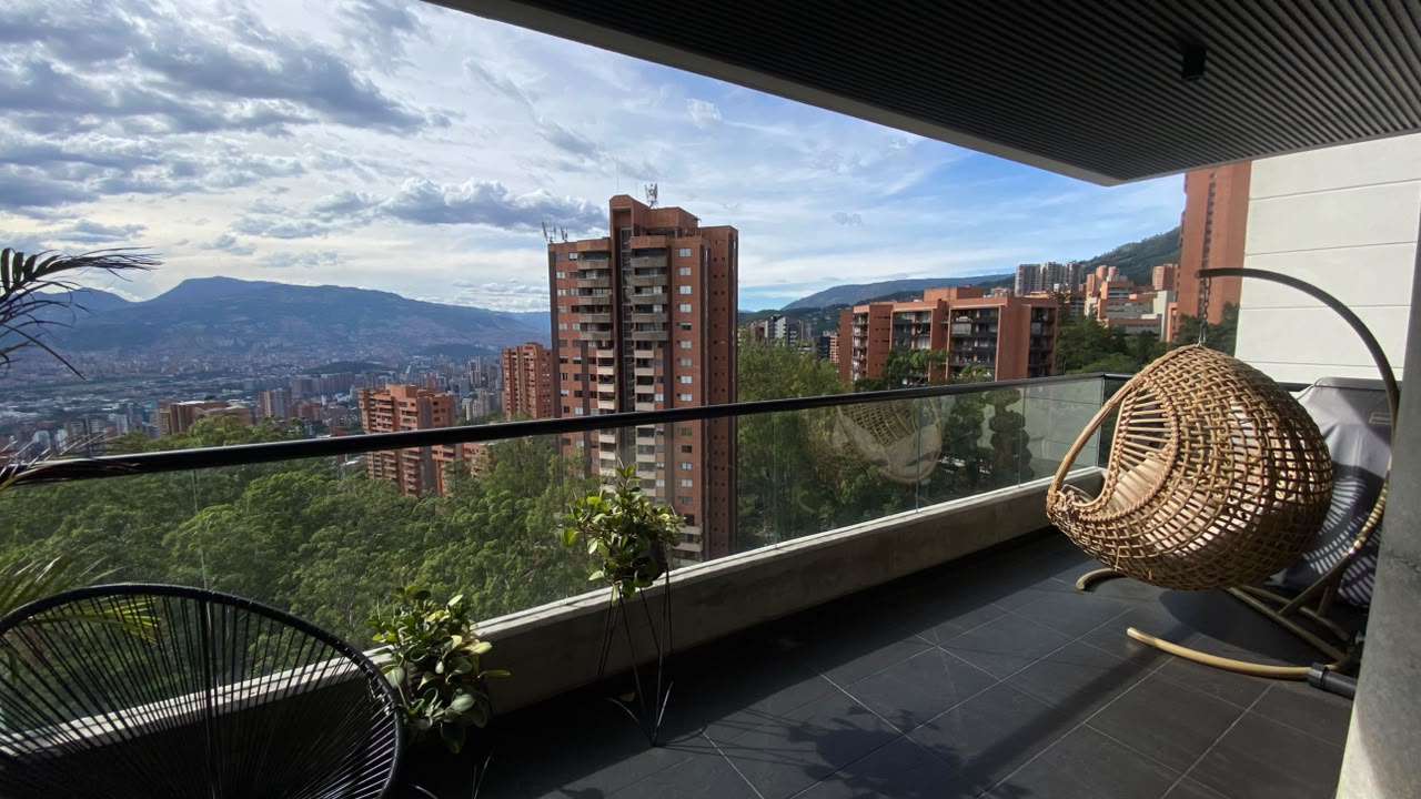 Apartamento en arriendo en El Poblado, Medellín · foto 7 de 19